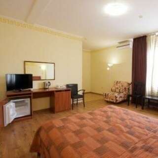 Гостиница Одиссея Рязань Полулюкс с двуспальной кроватью-6